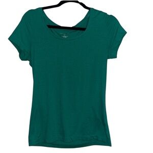🌺LANDS END GREEN TEE